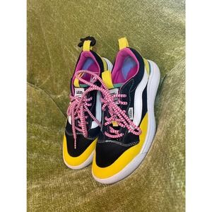 Kids special edition ultrarange vans